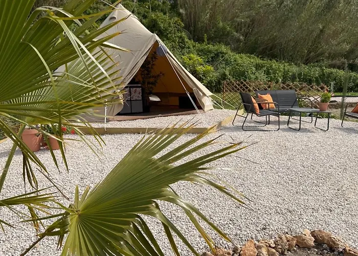 Glamping La Yurta Nel Luxe Belltent